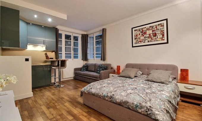 Villa Montmorency Apartment | 25 m² Apartment ∙ 2 guests