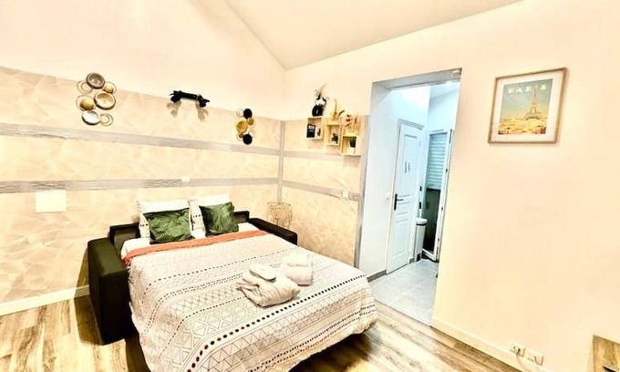 Vaires-sur-Marne Apartment | 26 m² Apartment ∙ 1 bedroom ∙ 4 guests