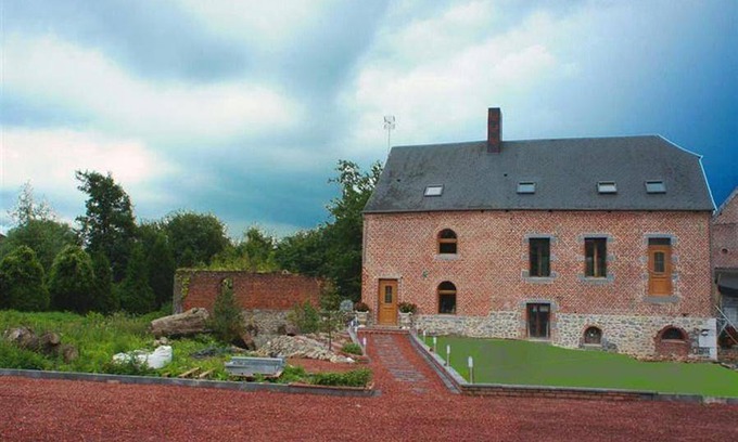 Ferriere-la-Petite Bed & Breakfast | 26 m² Bed and breakfast ∙ 10 guests