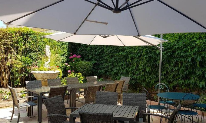 Neufchatel-en-Bray Hotel | 26 m² Hotel ∙ 4 guests