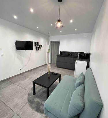 Sevran Apartment | 30 m² Apartment ∙ 1 bedroom ∙ 2 guests