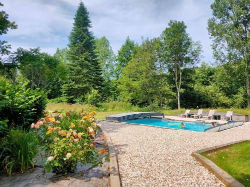 Bec-de-Mortagne Bed & Breakfast | 30 m² Bed and breakfast ∙ 3 guests