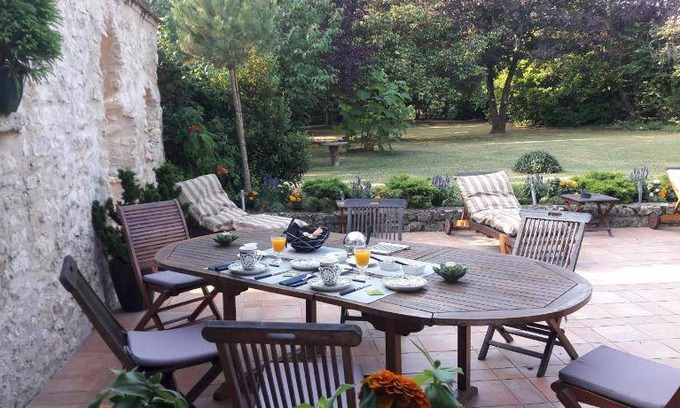 Bougligny Bed & Breakfast | 30 m² Bed and breakfast ∙ 2 guests