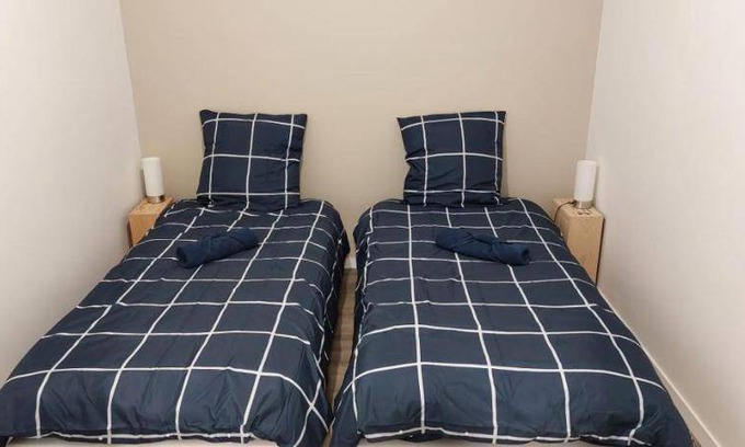 Saint-Etienne-du-Rouvray Apartment | 35 m² Apartment ∙ 1 bedroom ∙ 4 guests
