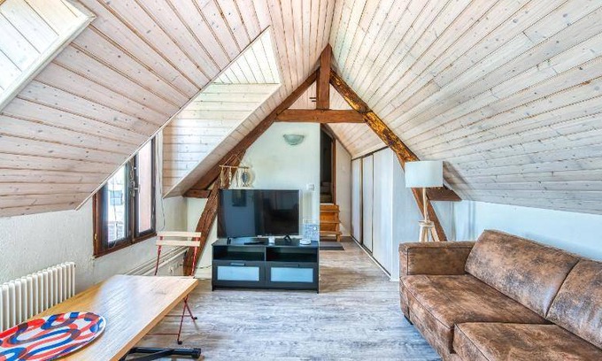 Bouchemaine Apartment | 35 m² Apartment ∙ 1 bedroom ∙ 2 guests