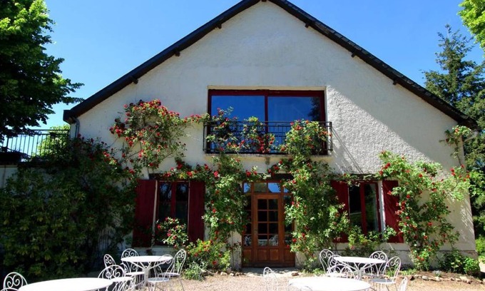 Moux-en-Morvan Cottage | 370 m² Cabin ∙ 7 bedrooms ∙ 15 guests