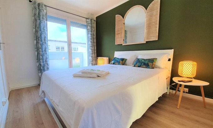 Calais City Center Apartment | 4 Pers Max Calais Nord Hypercentre à 5min à pied de la plage