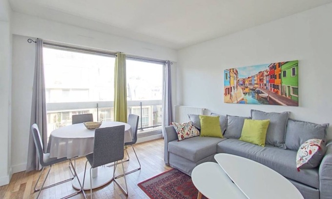 14th Arrondissement Apartment | 44 m² Apartment ∙ 1 bedroom ∙ 4 guests