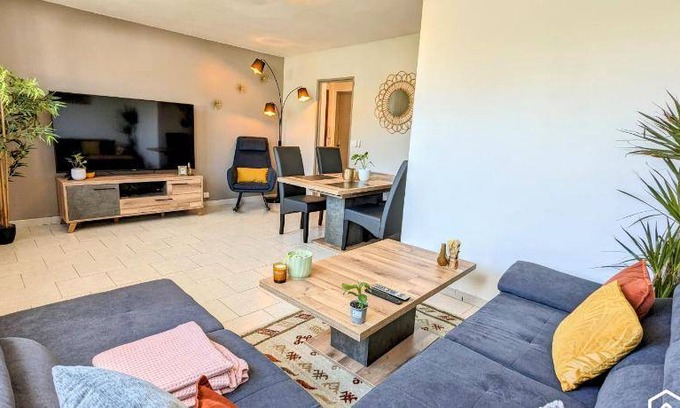 Fleury-les-Aubrais Apartment | 45 m² Apartment ∙ 1 bedroom ∙ 3 guests