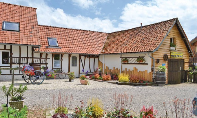 Bourthes House | 50 m² Maisonette ∙ 1 bedroom ∙ 2 guests