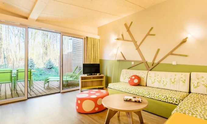 Bailly-Romainvilliers House | 54 m² Mobile home ∙ 2 bedrooms ∙ 4 guests