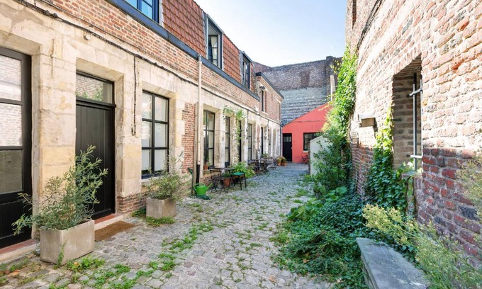 Old Lille House | 55 m² House ∙ 2 bedrooms ∙ 4 guests