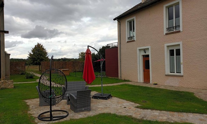 Chailly-en-Biere House | 60 m² Gîte ∙ 2 bedrooms ∙ 4 guests