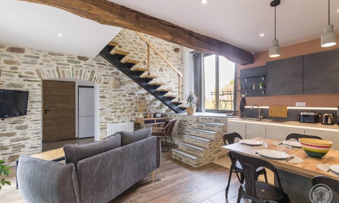 Bretteville House | 65 m² Gîte ∙ 2 bedrooms ∙ 4 guests