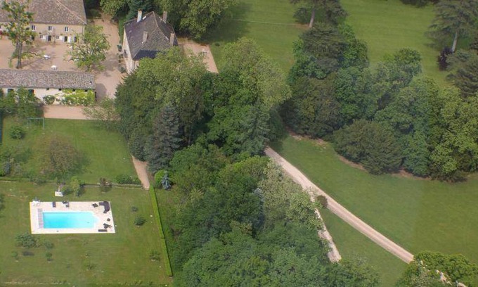 La Chapelle-de-Guinchay Bed & Breakfast | 70 m² Bed and breakfast ∙ 5 guests