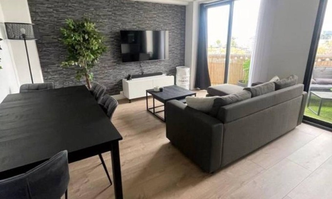 Soisy-sous-Montmorency Apartment | 70 m² Apartment ∙ 2 bedrooms ∙ 4 guests