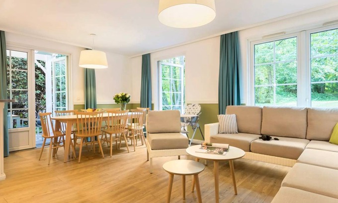 Chamouille House | 70 m² Mobile home ∙ 4 bedrooms ∙ 8 guests