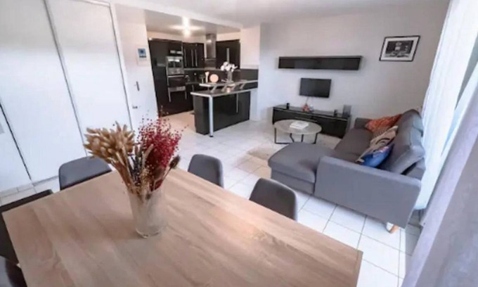Bobigny Resort | 70 m² Private room ∙ 1 bedroom ∙ 1 guest