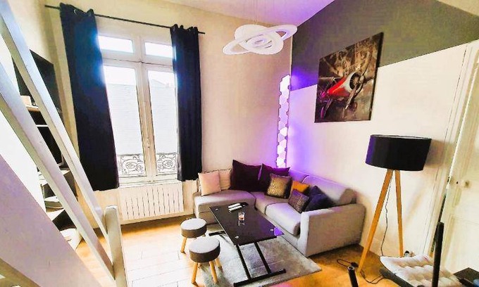 Quartier Vieux Marche-Cathedrale Apartment | 80 m² Apartment ∙ 2 bedrooms ∙ 8 guests