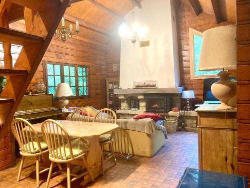 Chuelles House | 80 m² House ∙ 4 bedrooms ∙ 10 guests