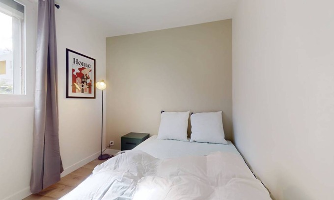 Gennevilliers Resort | 84 m² Private room ∙ 1 bedroom ∙ 2 guests