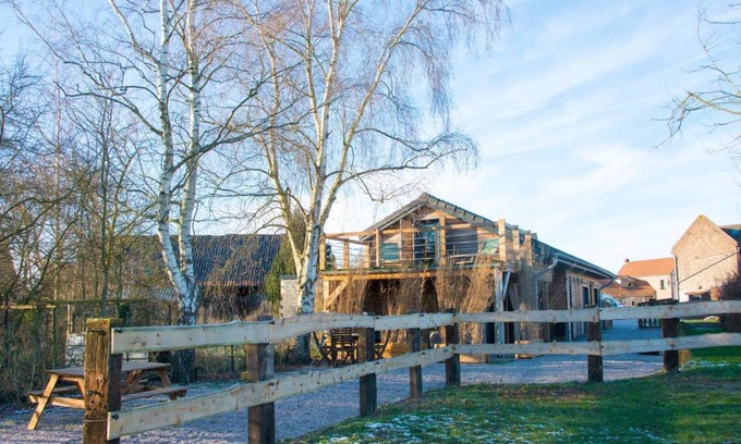 Hasnon Cottage | 90 m² Cabin ∙ 3 bedrooms ∙ 6 guests