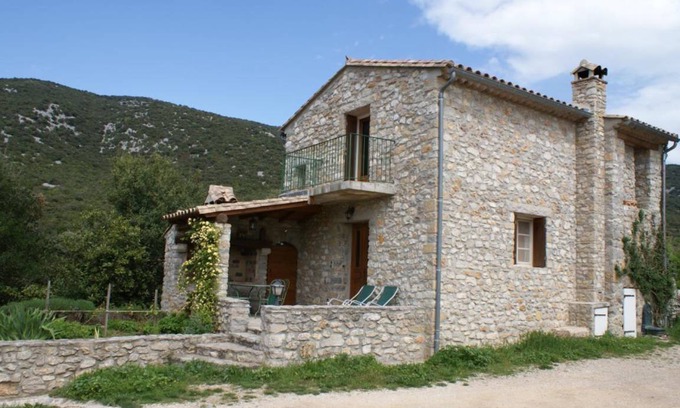 Brissac House | 90 m² Gîte ∙ 2 bedrooms ∙ 4 guests
