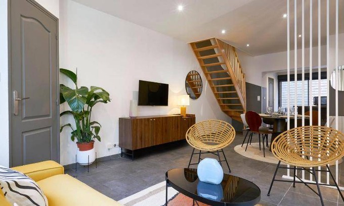 Tourcoing Bed & Breakfast | 94 m² Bed and breakfast ∙ 3 bedrooms ∙ 6 guests