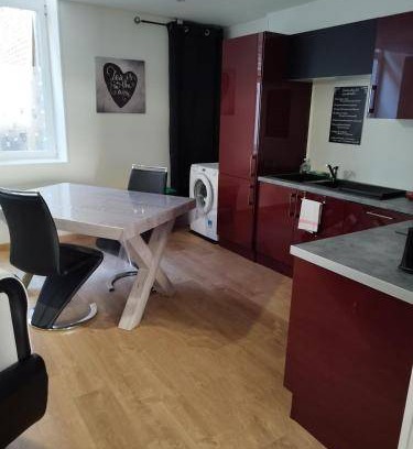 Givet Apartment | 95 m² Apartment ∙ 4 bedrooms ∙ 8 guests