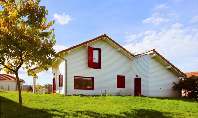 Vernoux-en-Vivarais House | 98 m² House ∙ 4 bedrooms ∙ 7 guests