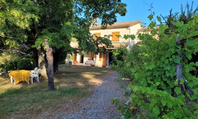 Grospierres House | 99 m² House ∙ 3 bedrooms ∙ 6 guests