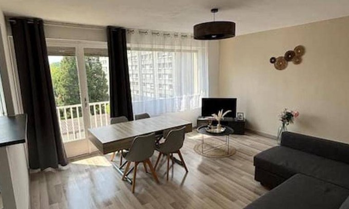Douai Apartment | Apartment ∙ 2 bedrooms ∙ 6 guests
