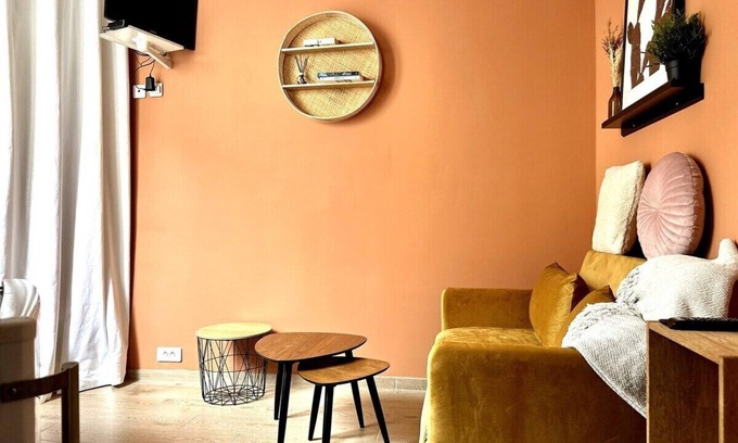 Jamin Apartment | Apartment Terra cotta # Reims