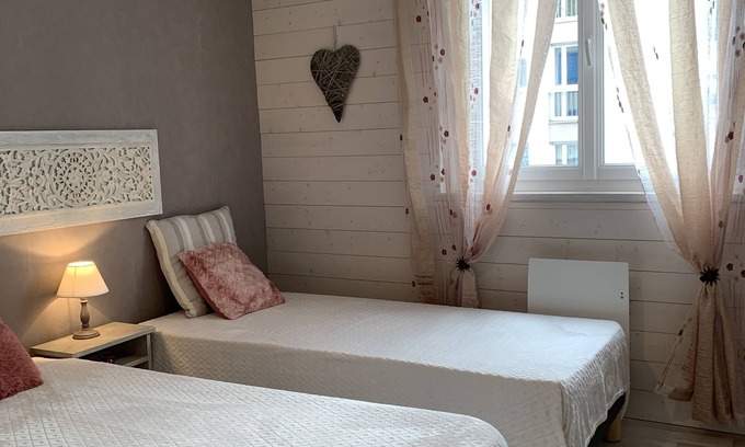 Gerardmer Apartment | At 300 meters from the lake beautiful apartment 60 m2 near downtown with wifi and parking.