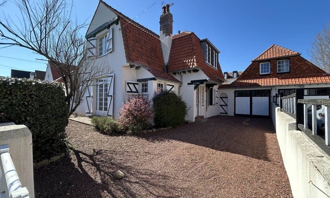 Le Touquet-Paris-Plage House | Beautiful Villa Touquettoise 108m2 near the city center