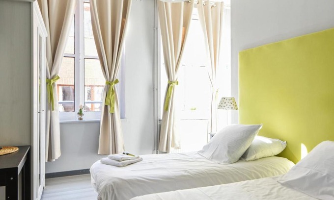 Lille Centre Ville Apartment | Bright studio close to the stations in Central Lille - Welkeys