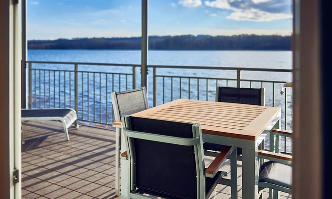 Chamouille Cottage | Cabin ∙ 2 bedrooms ∙ 4 guests