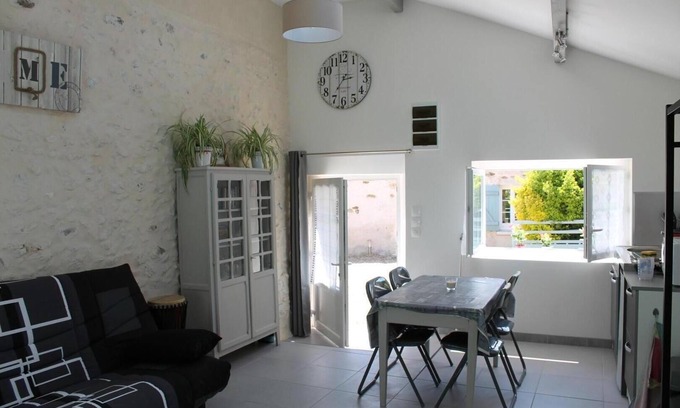 Roinville House | Charming studio in the countryside - 50 minutes from Paris - 27 m2
