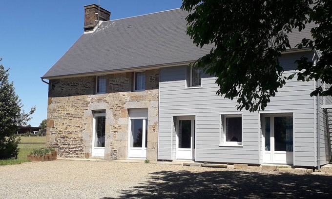 Fontenay Cottage | Cottage at the crossroads of the three provinces in the countryside