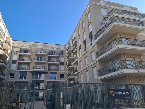 Argenteuil Apartment | DOMITYS - Les Canotiers