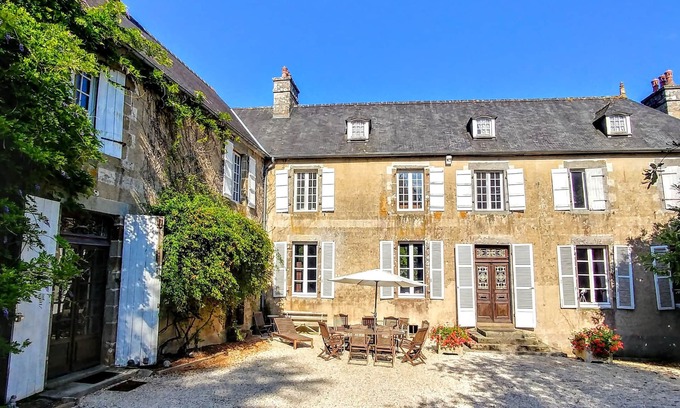 Fontenay House | Elegant Spacious Manor House in Lower Normandy near Mt St Michel sleeps 15