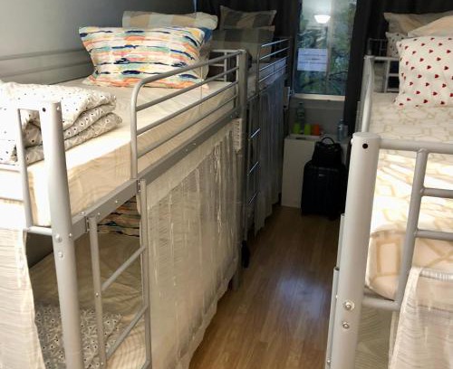 Cite Paul Eluard Hostel | Female dorm- Femme dortoir Paris 8pm-10am