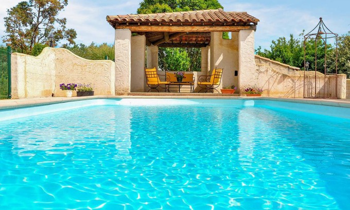 Saint-Sauveur-de-Cruzieres House | 140 m² Farmhouse ∙ 4 bedrooms ∙ 9 guests