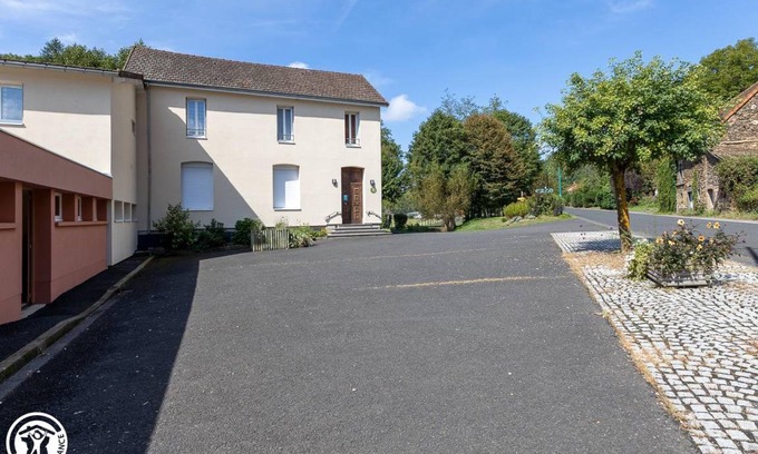 Miremont House | Gîte ∙ 3 bedrooms ∙ 5 guests