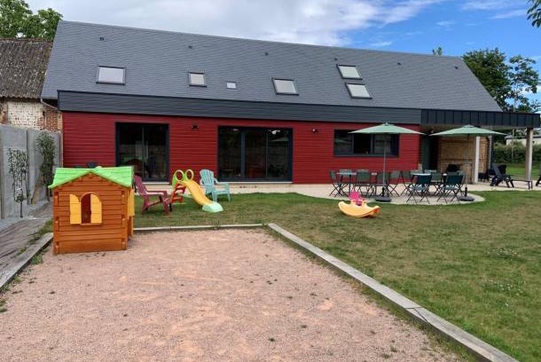 Bordeaux-Saint-Clair House | Gite Bordeaux-Saint-Clair, 5 bedrooms, 12 persons