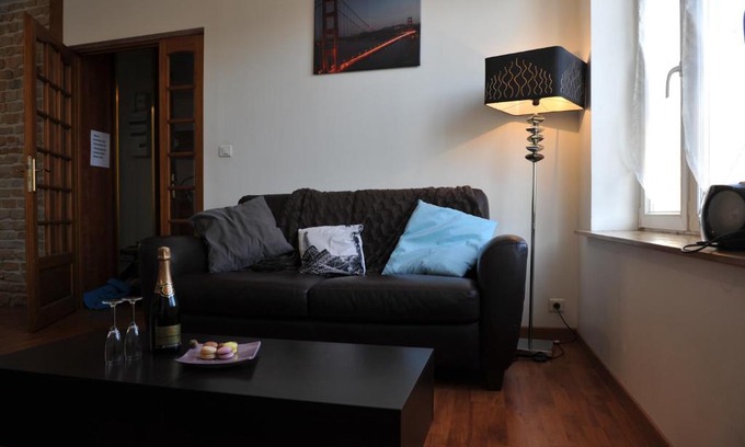 Calais Apartment | gites des prairies