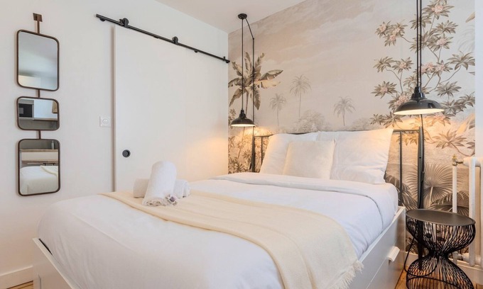 Historic Center Apartment | Hypercentre Beaux-Arts charming studio Lille