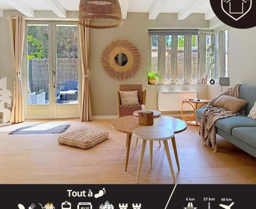 Dourdan House | Le Balcon des Rois