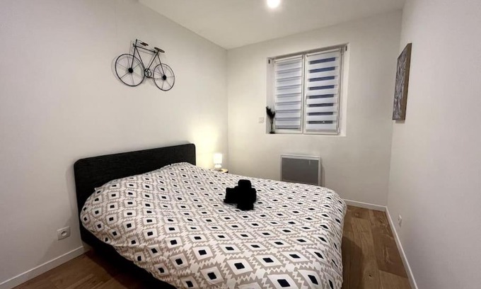Abbeville Apartment | Le Vanneau d'or - Appartement Confort - Centre ville - Vue sur Somme