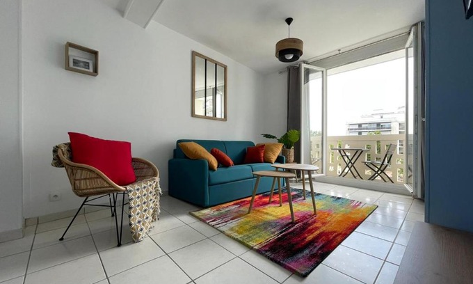 Downtown Le Havre Apartment | les pieds dans l'eau